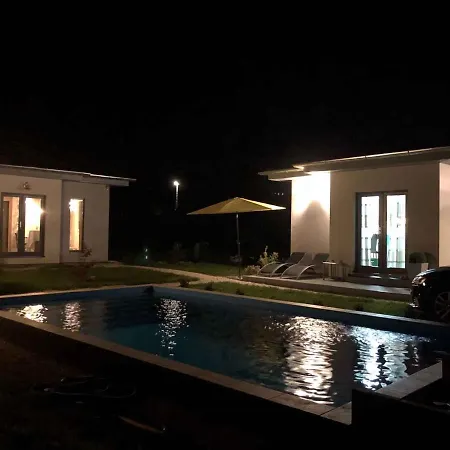 In - Balaton 42690 Holiday home *